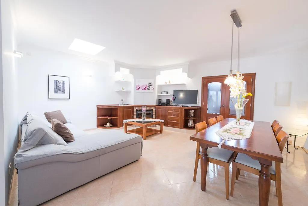 Ca Naina Villa María de la Salud 0*,